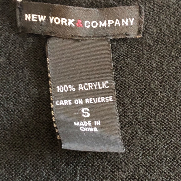 NY & Co Black V-neck Sweater Dress or Tunic - Picture 2 of 5